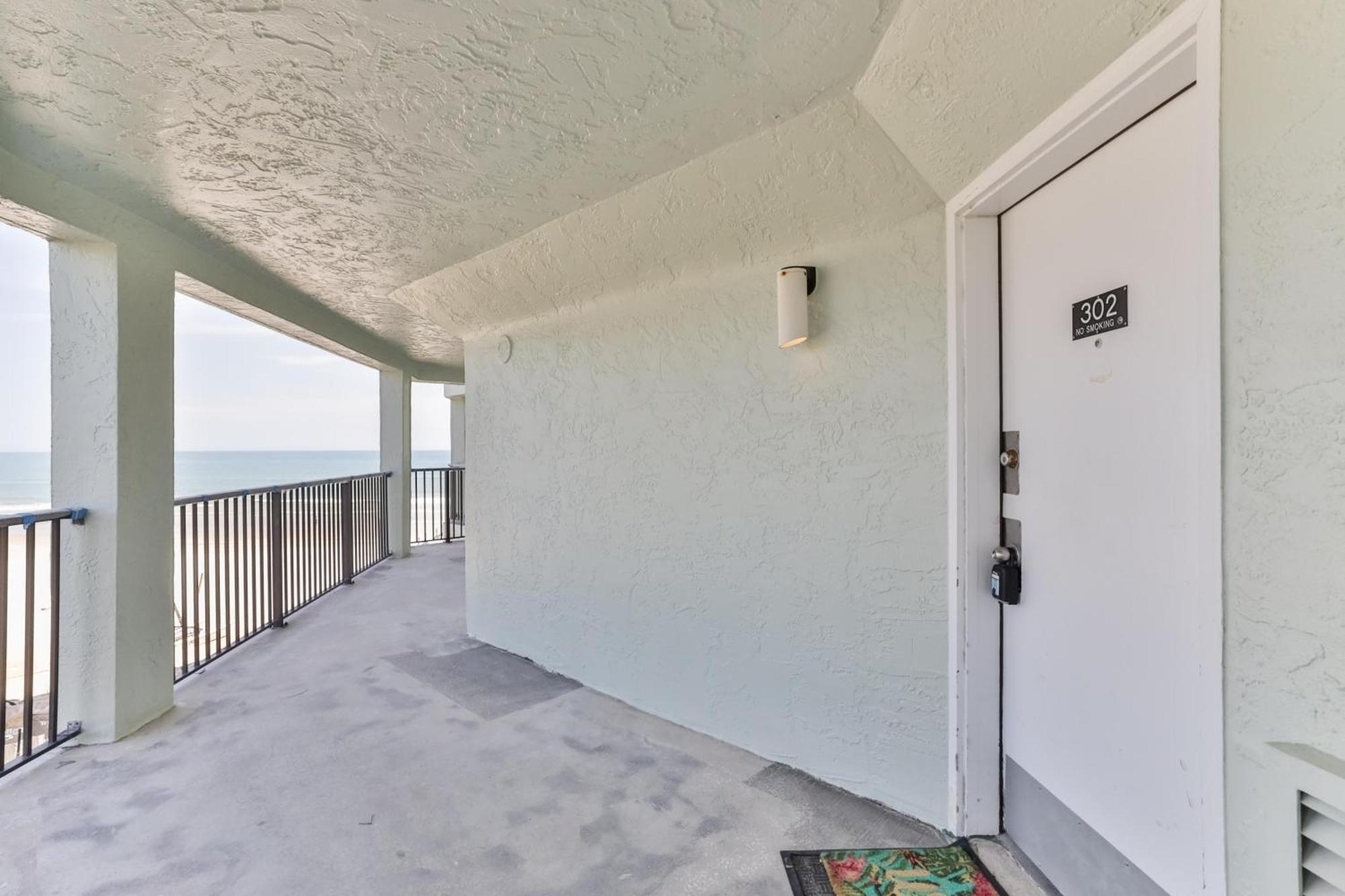 1 Bedroom -1 Bath With Ocean Views At Ocean Trillium 302 New Smyrna Beach Buitenkant foto